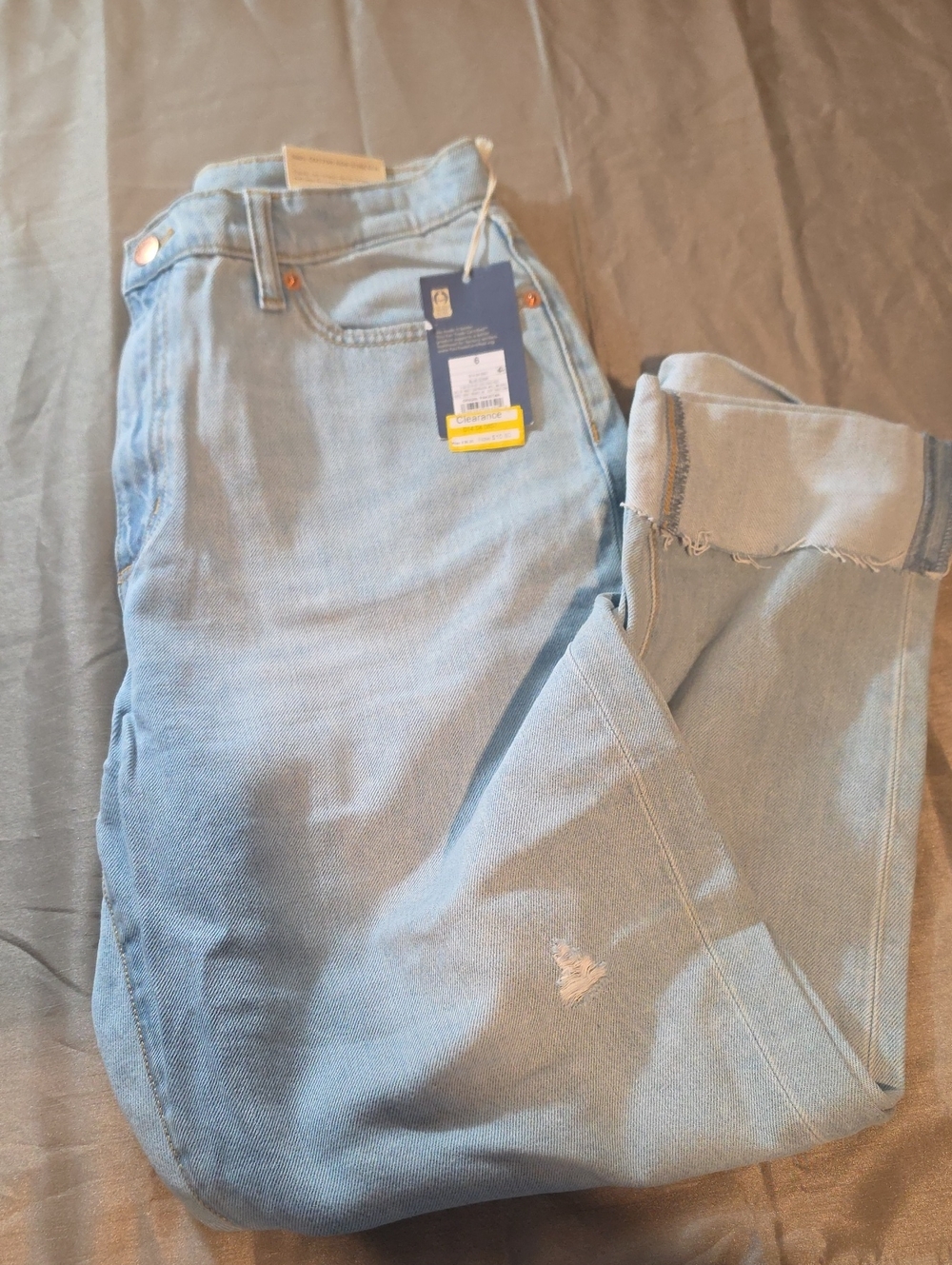 Universal Thread Light Blue Cropped Ankle Jeans with Raw Hem